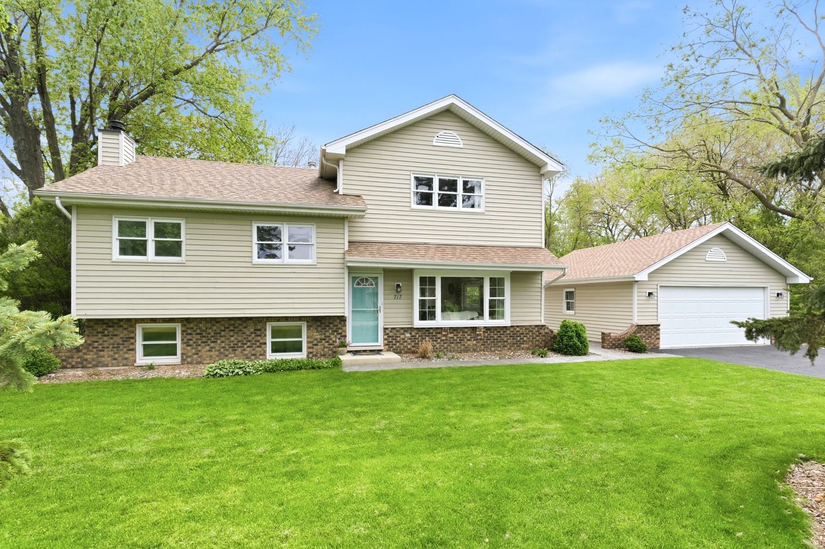 0N717 Knollwood Drive, Wheaton, IL