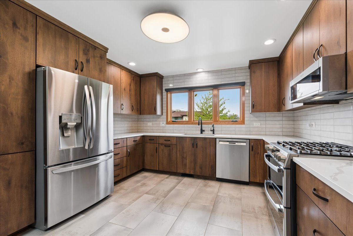 8536 Biltmore Drive, Orland Park, IL