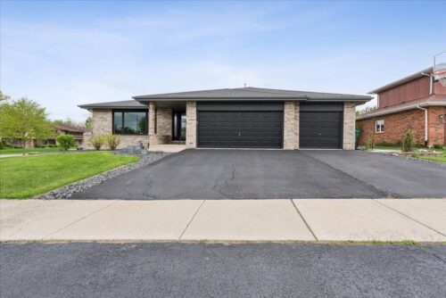 8536 Biltmore Drive, Orland Park, IL