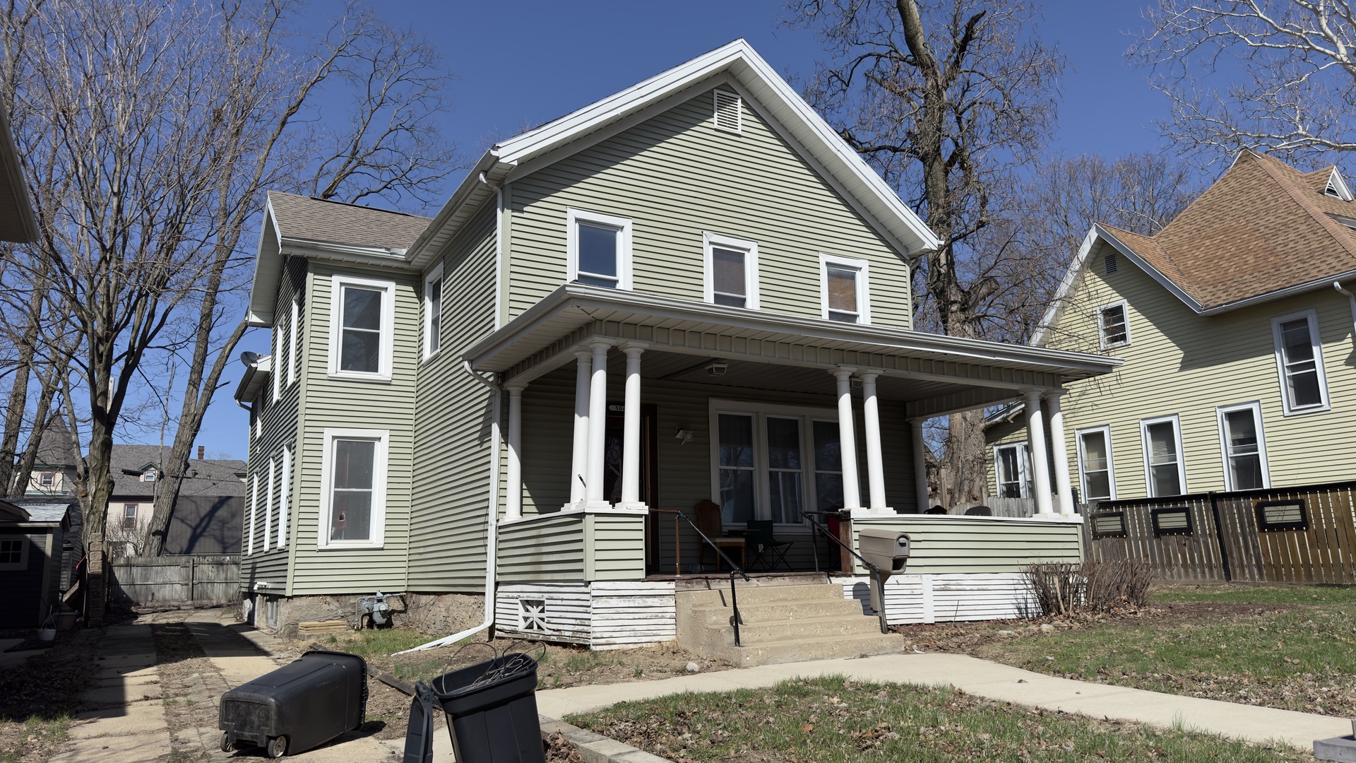 504 Douglas Street, Bloomington, IL
