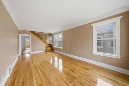 8533 S Rhodes Avenue, Chicago, IL