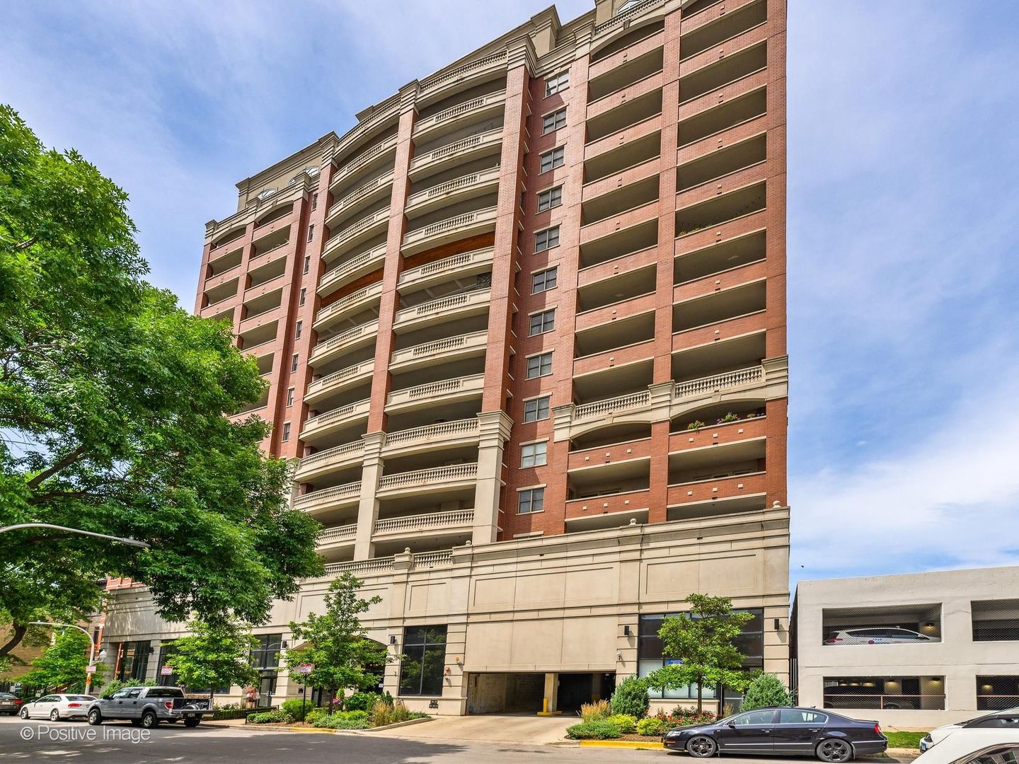 828 W Grace Street #1404, Chicago, IL
