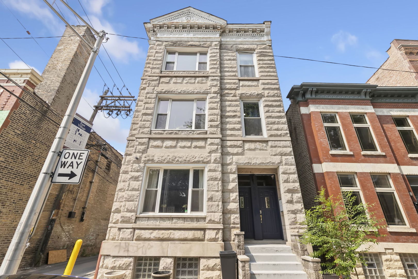 814 N Hermitage Avenue, Chicago, IL