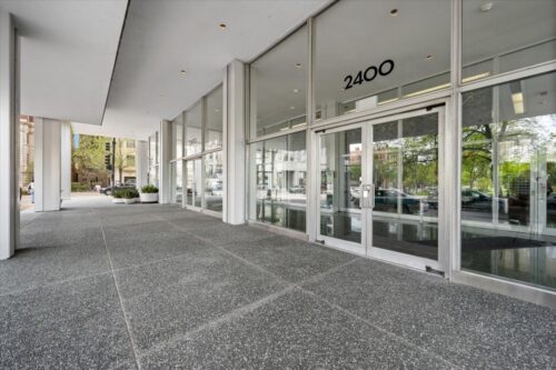2400 N Lakeview Avenue #1002, Chicago, IL