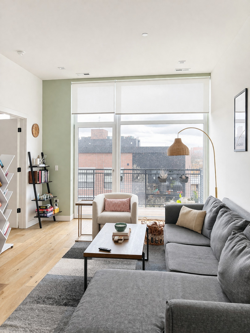 4513 N CLARK Street #307, Chicago, IL