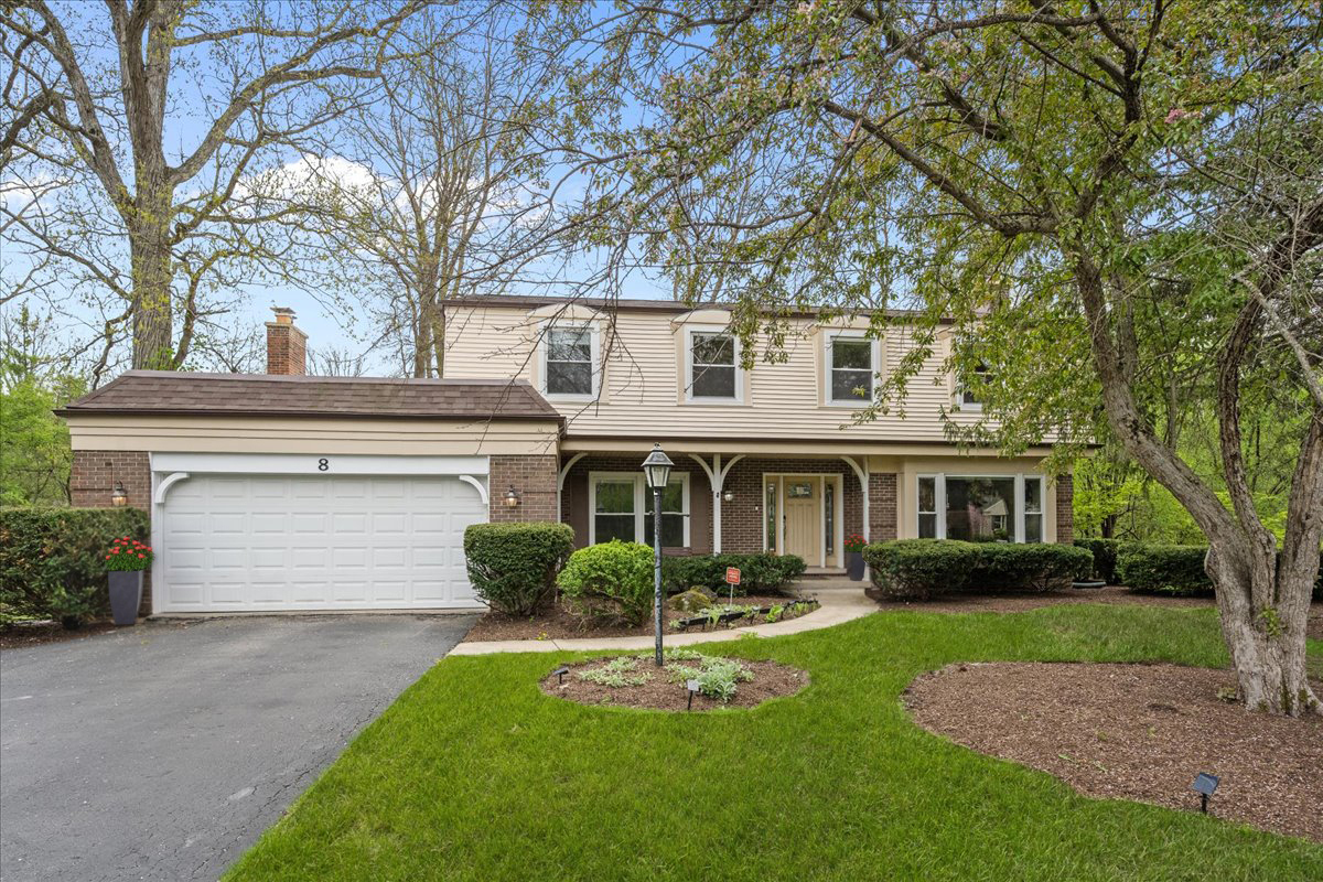 8 Anglican Lane, Lincolnshire, IL