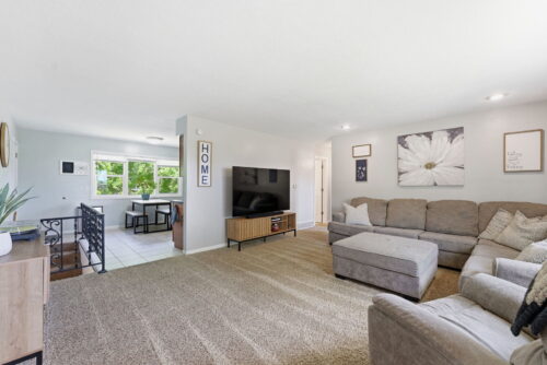 418 W 44th Street, Davenport, IA