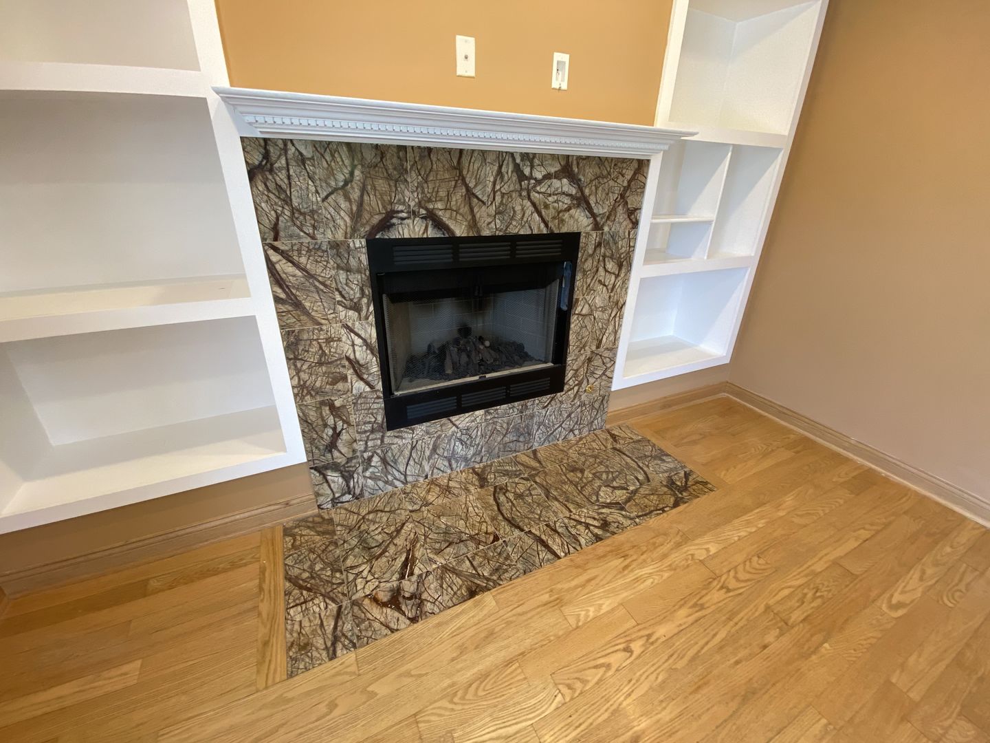 6157 W Belmont Avenue #2F, Chicago, IL