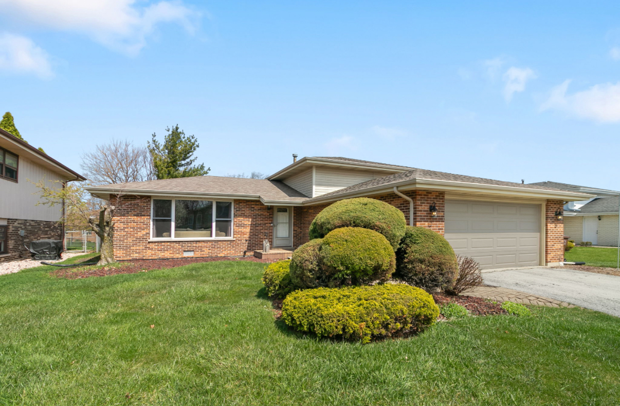 7024 Brementowne Road, Tinley Park, IL