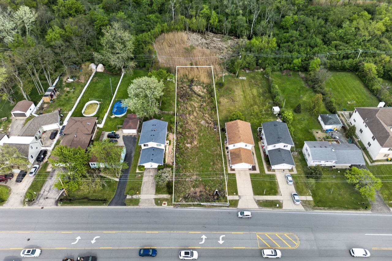 635 N Columbine Avenue, Lombard, IL