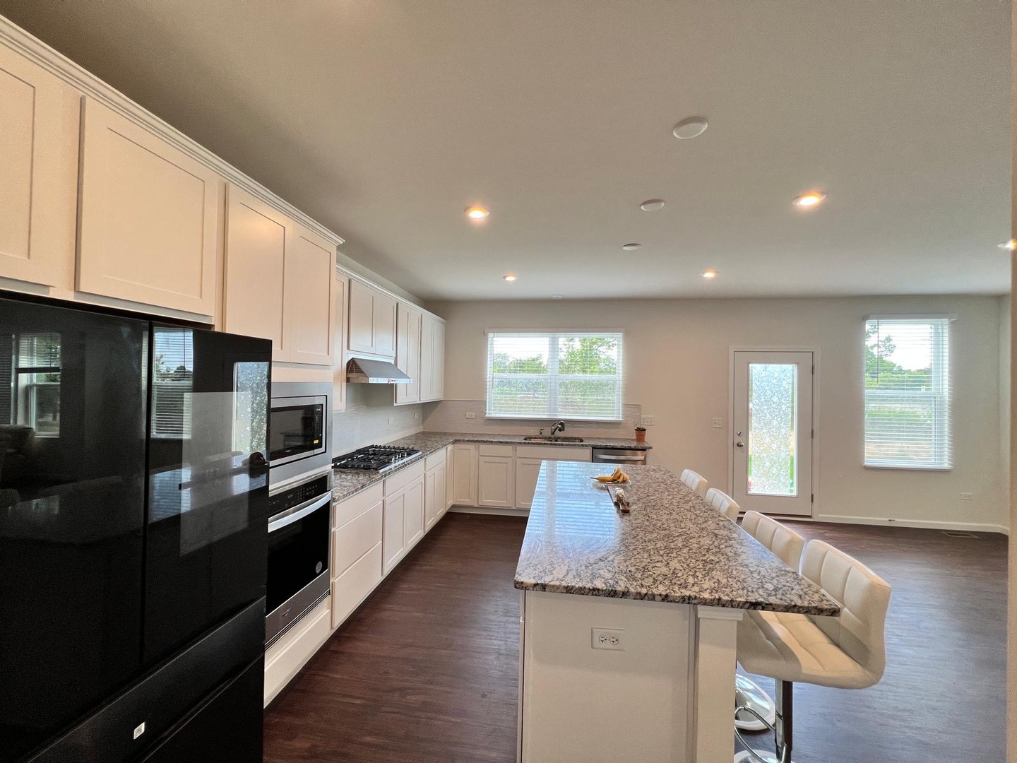 3607 Ambrosia Drive, Naperville, IL
