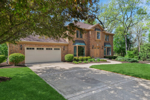 1655 White Pines Court, Naperville, IL