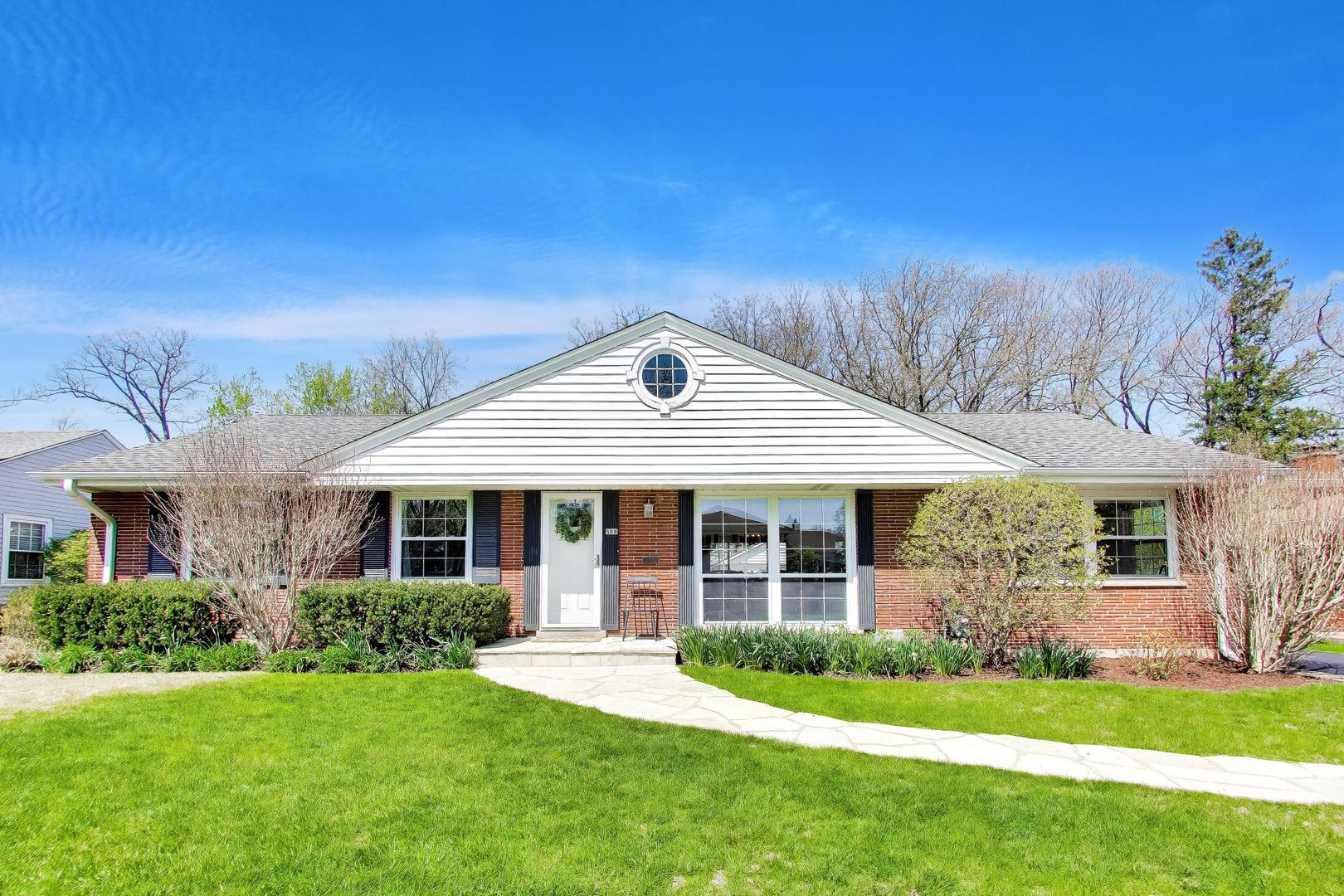 528 Cumnor Court, Deerfield, IL