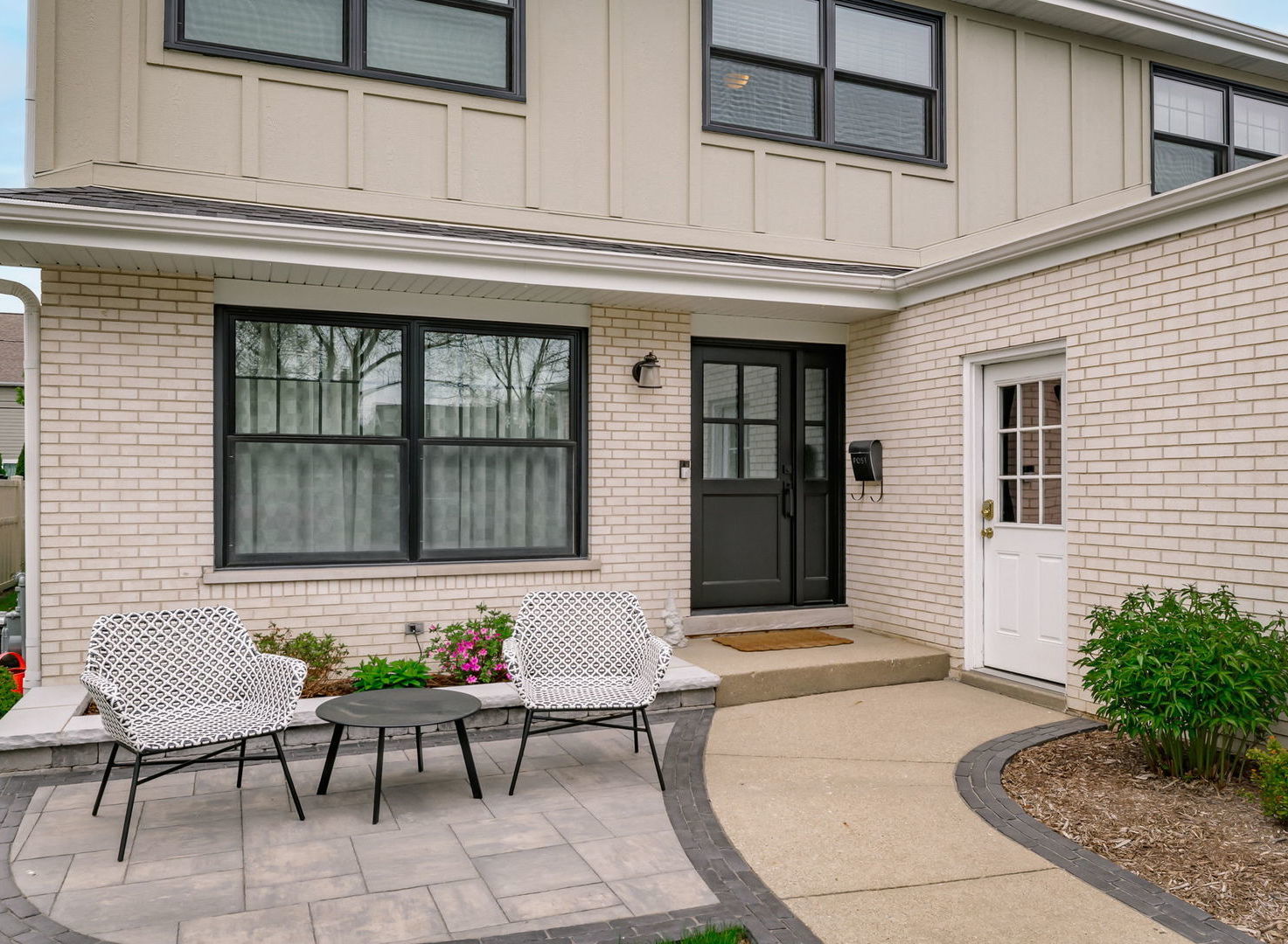 774 S Euclid Avenue, Elmhurst, IL