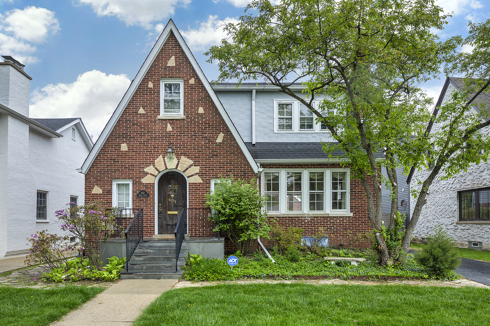 651 Brier Street, Kenilworth, IL