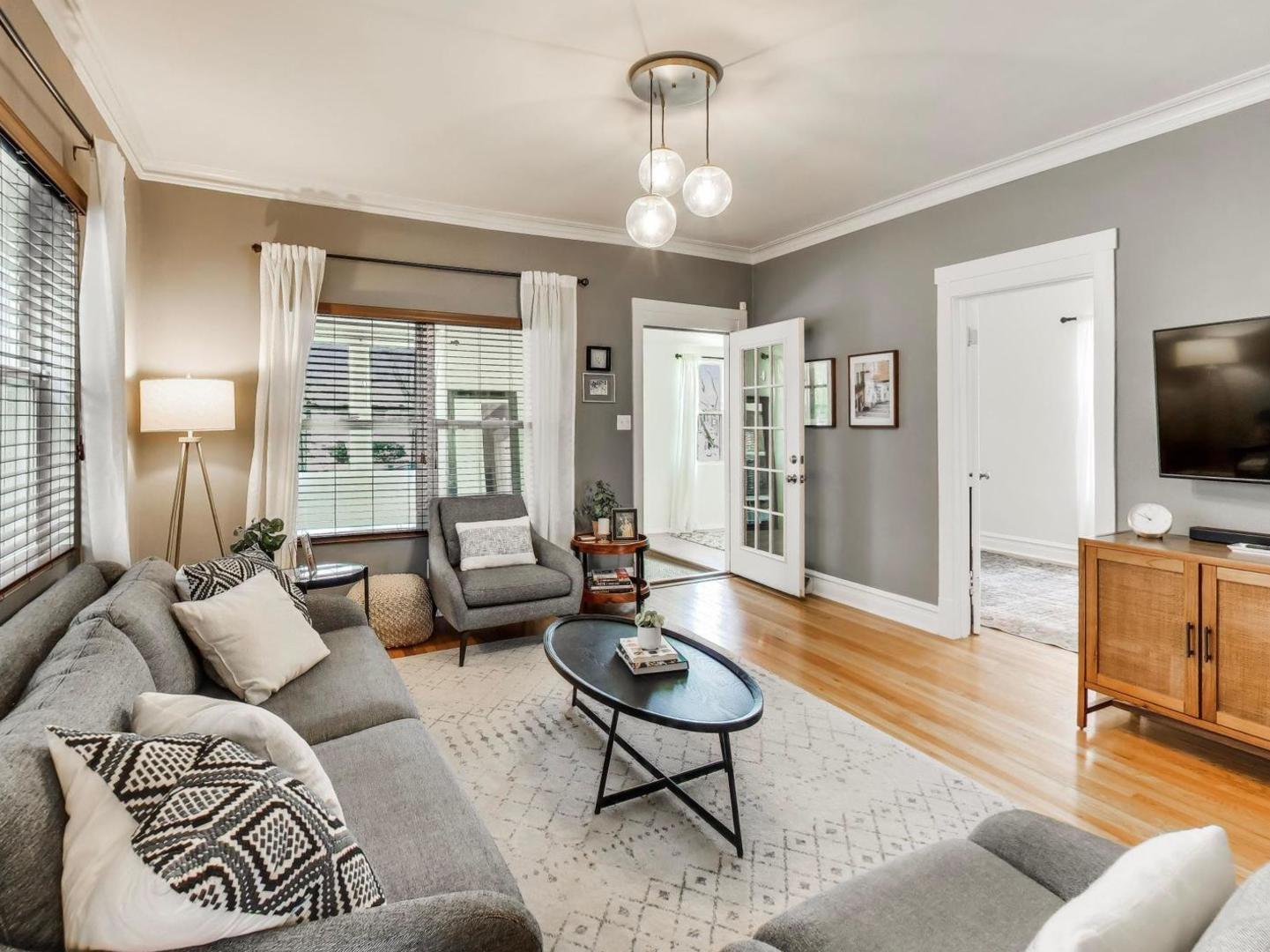 4039 N Major Avenue, Chicago, IL