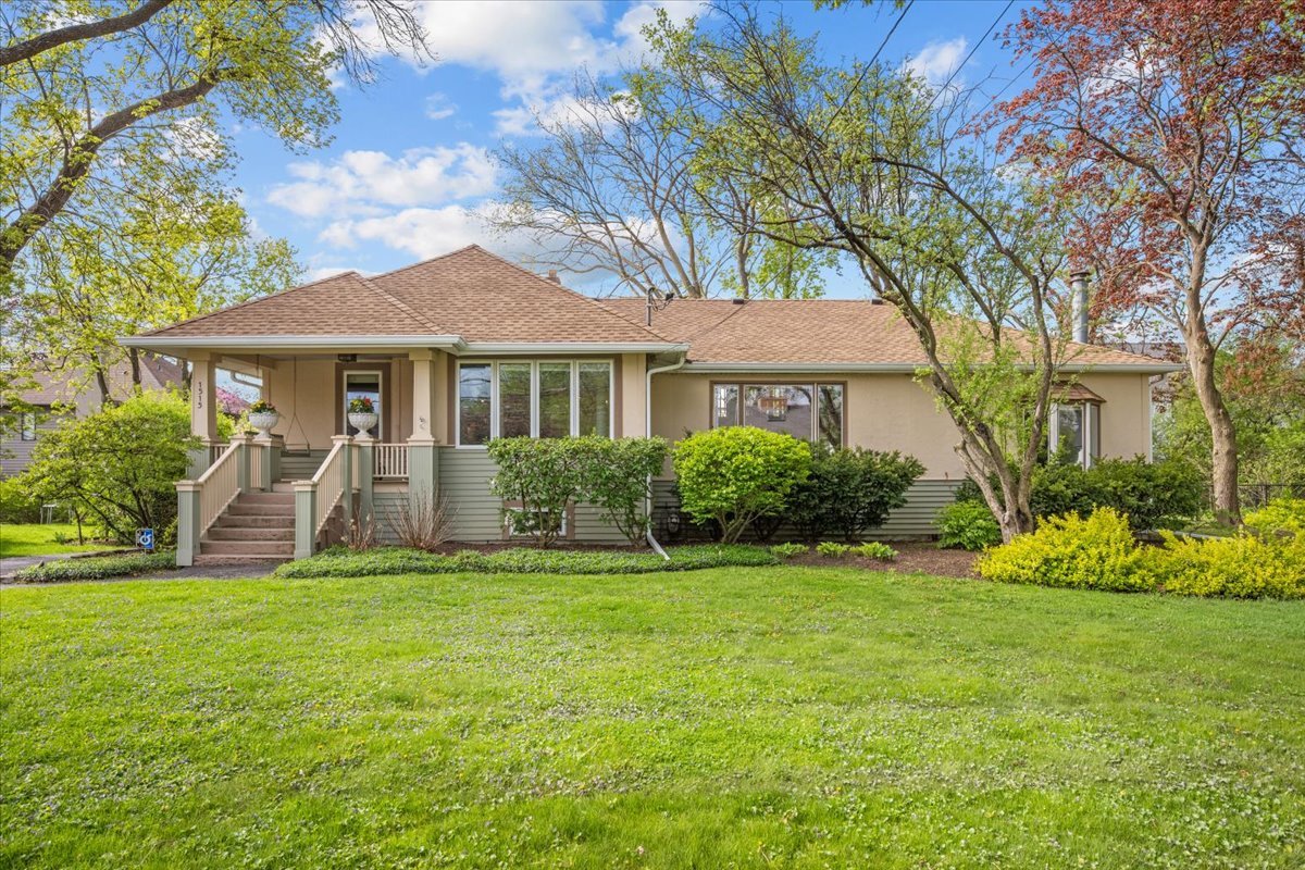 1515 Rosewood Avenue, Deerfield, IL