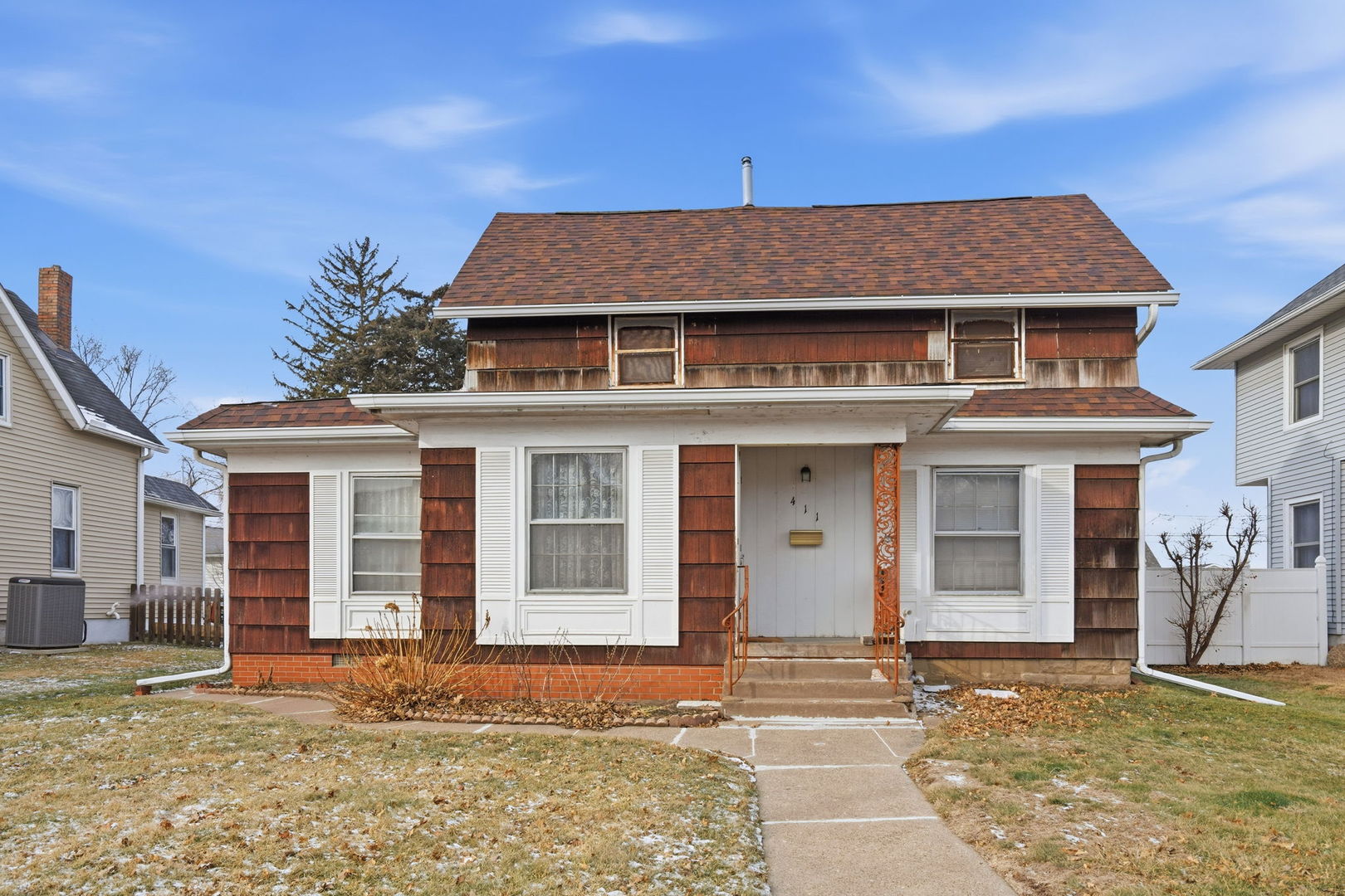 411 39th Street, Moline, IL