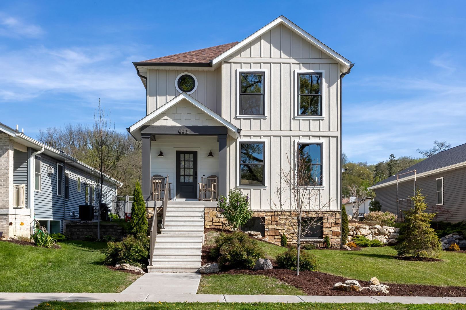 662 Holmes Street, Bettendorf, IA