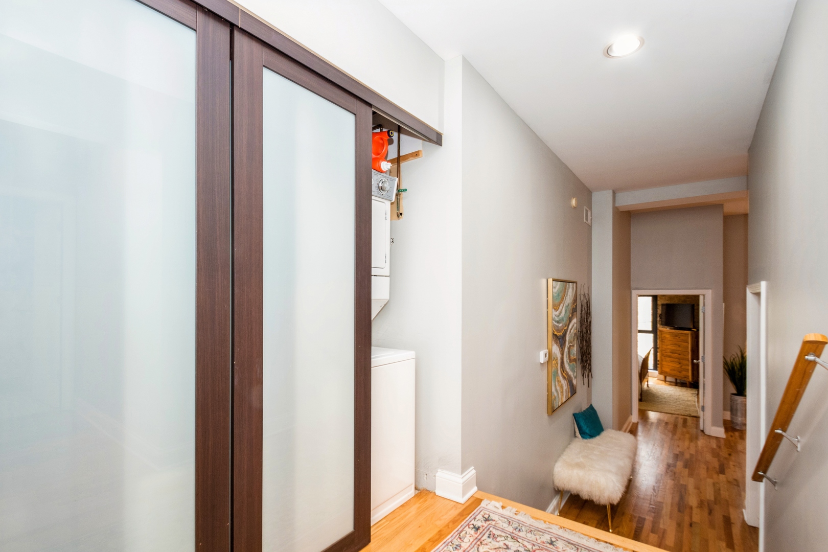 1635 W Belmont Avenue #320, Chicago, IL