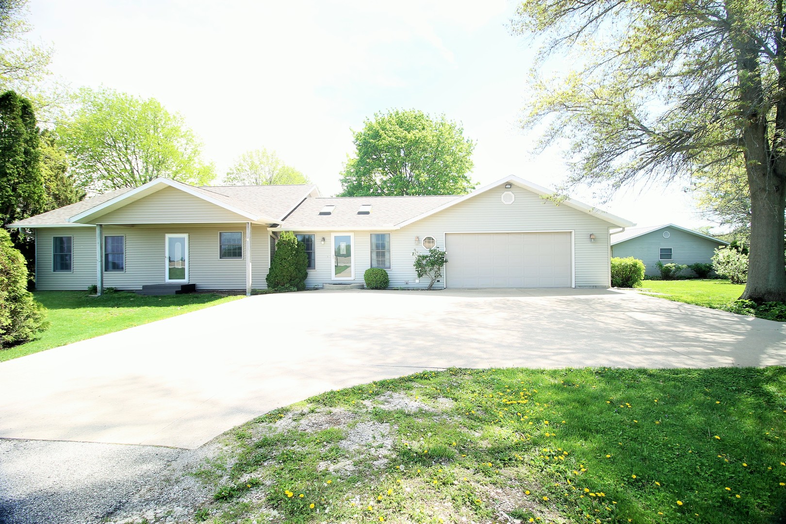 10093 Wolf Road, Geneseo, IL