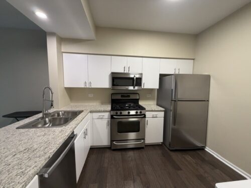 522 Peebles Court #522, Batavia, IL