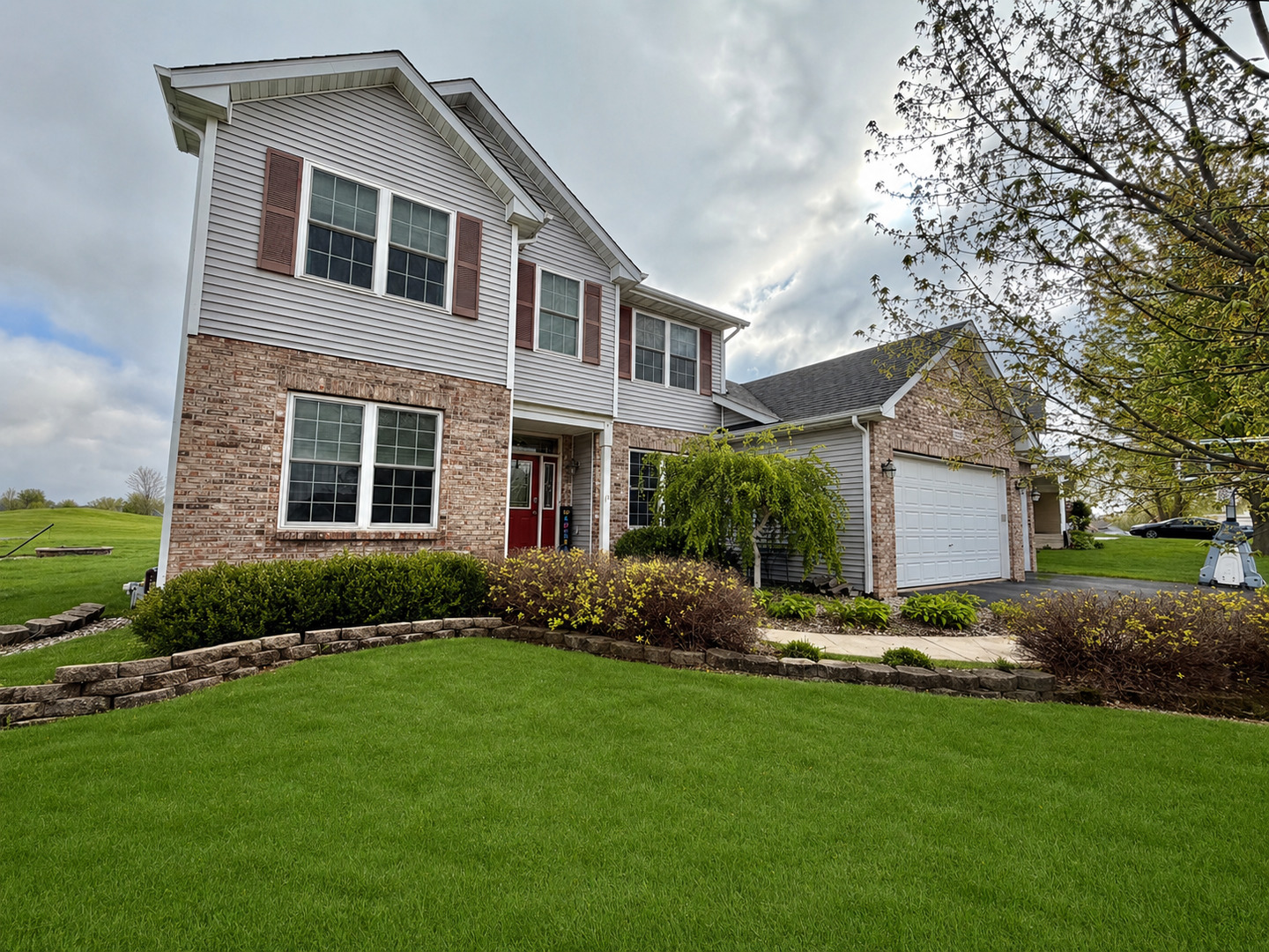 13437 Springhill Drive, Winnebago, IL