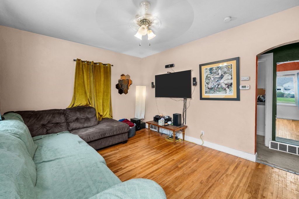 3433 FILLMORE Street, Davenport, IA