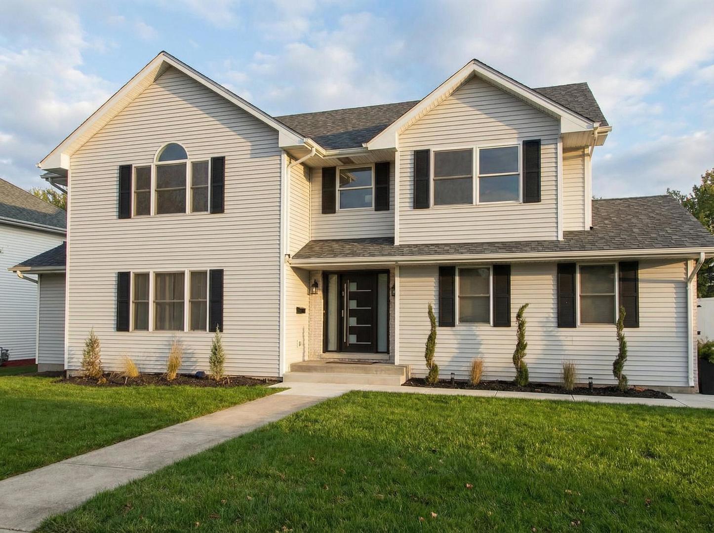 1673 Bloomingdale Road, Glendale Heights, IL