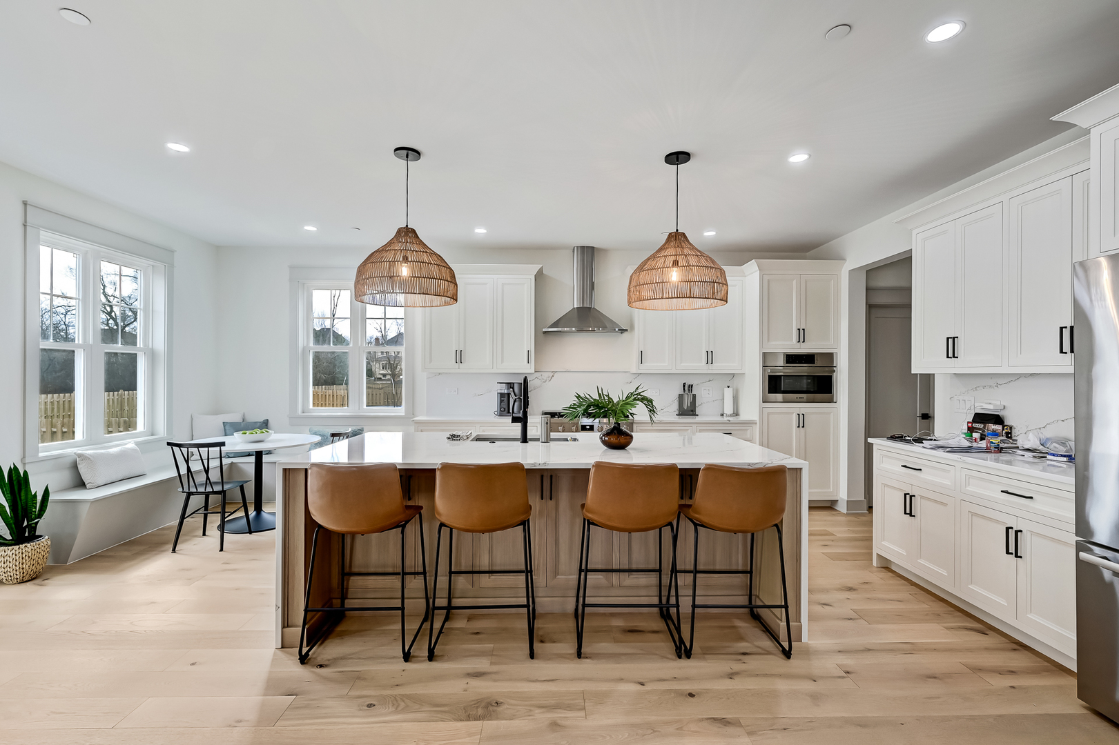 1205 RIDGE Road, Westmont, IL