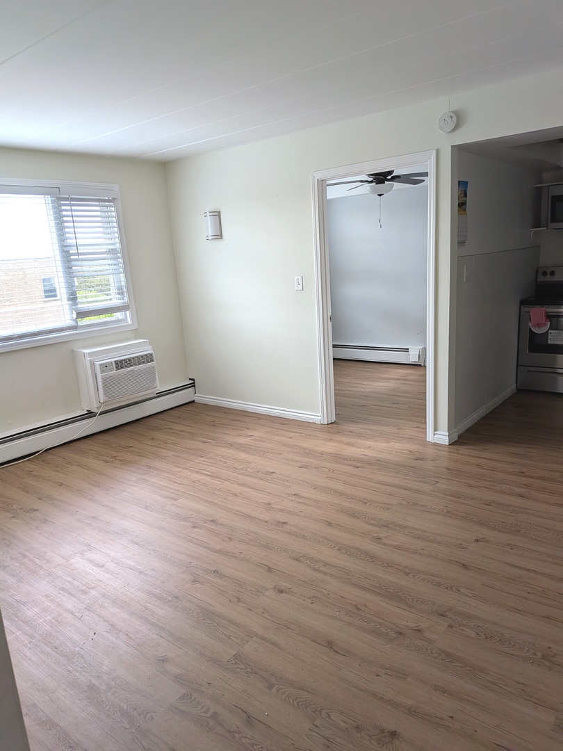 2035 W Granville Avenue #511, Chicago, IL
