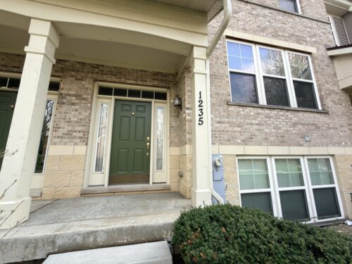 1235 Tuscany Drive, Streamwood, IL