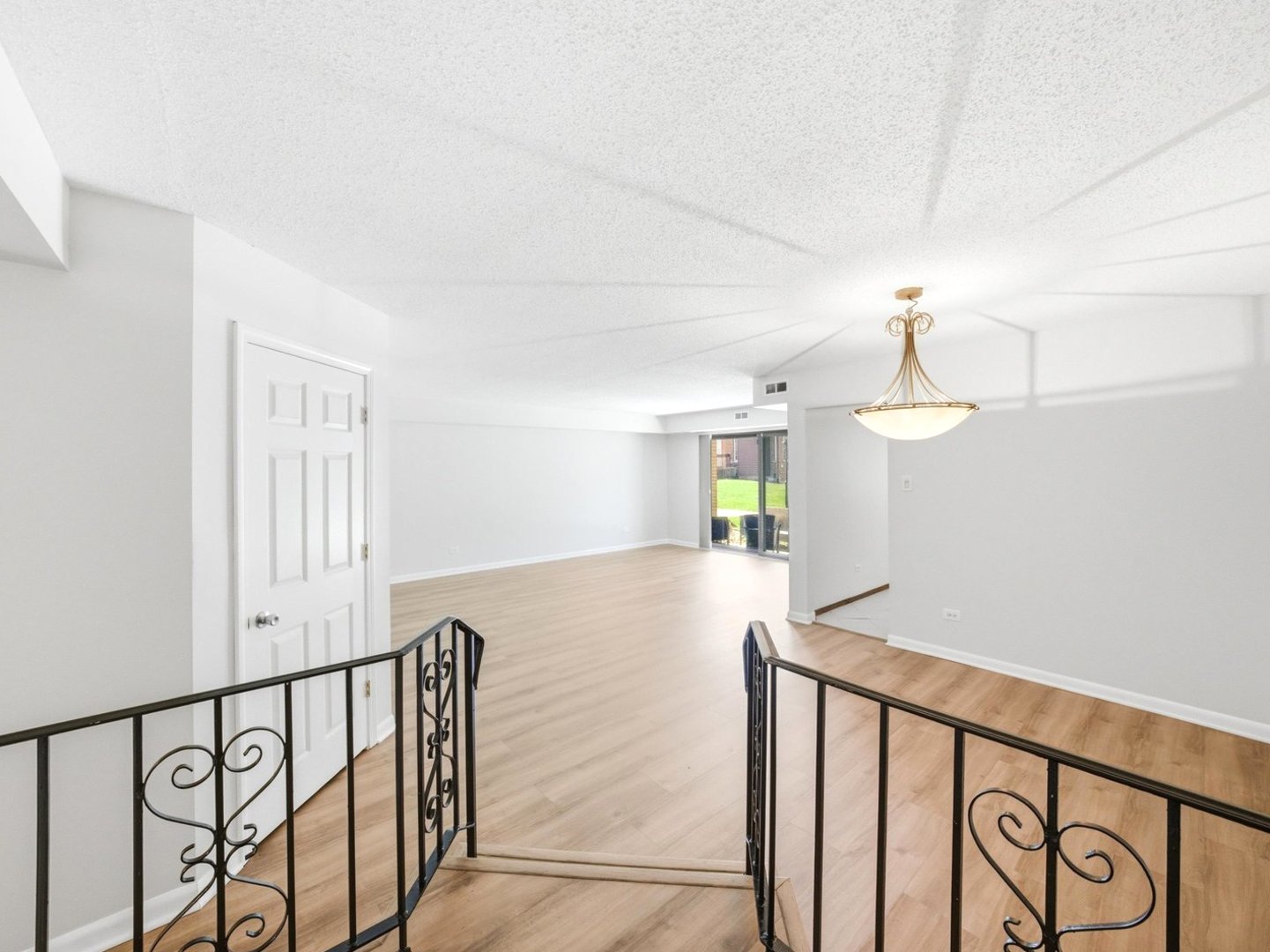 1402 WOODHOLLOW Drive #1A, Flossmoor, IL