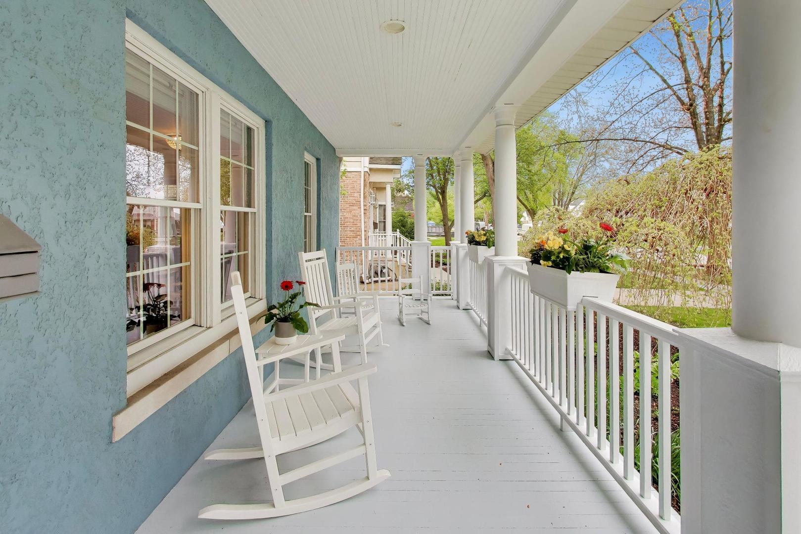 4413 Harvey Avenue, Western Springs, IL