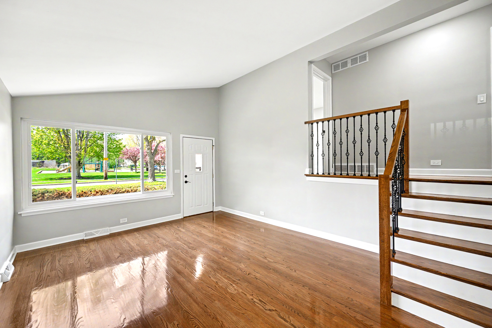 507 N Kenilworth Avenue, Glen Ellyn, IL