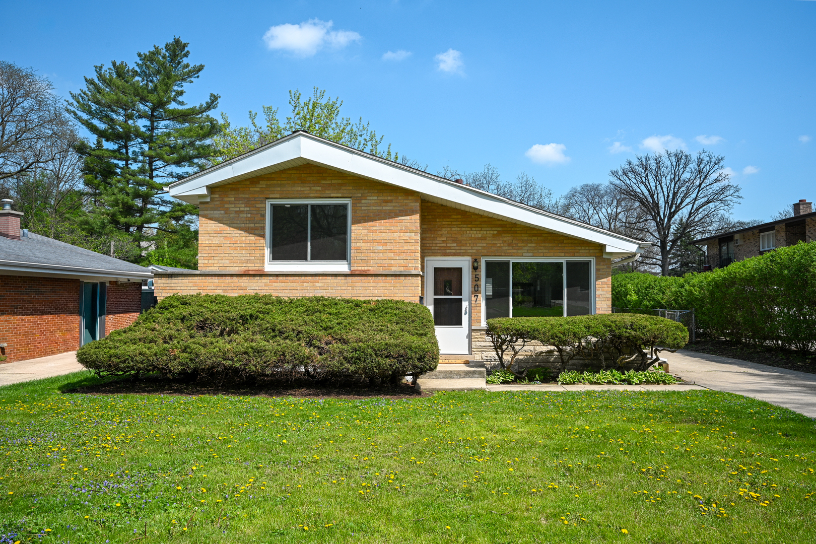 507 N Kenilworth Avenue, Glen Ellyn, IL
