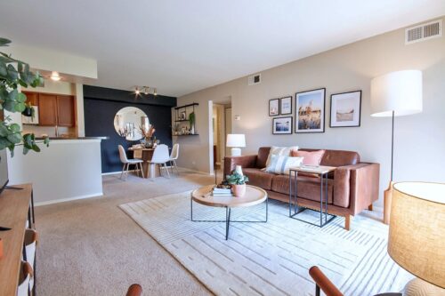 4113 Chesapeake Drive #1B, Aurora, IL