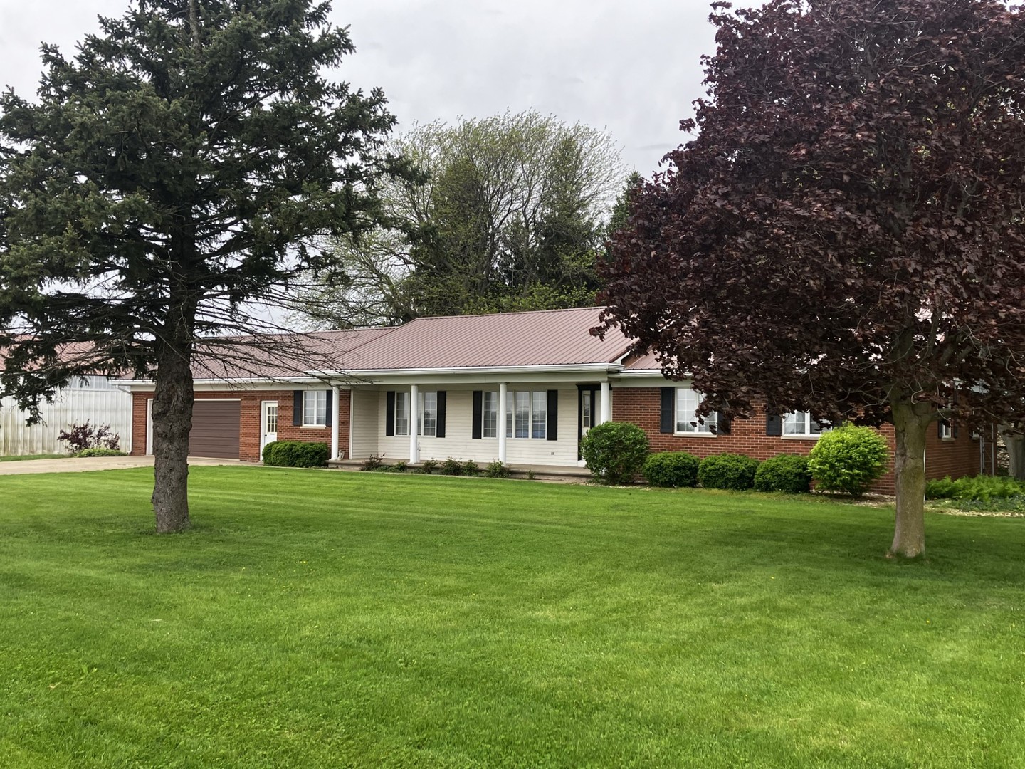 4015 E 1st Road, Mendota, IL