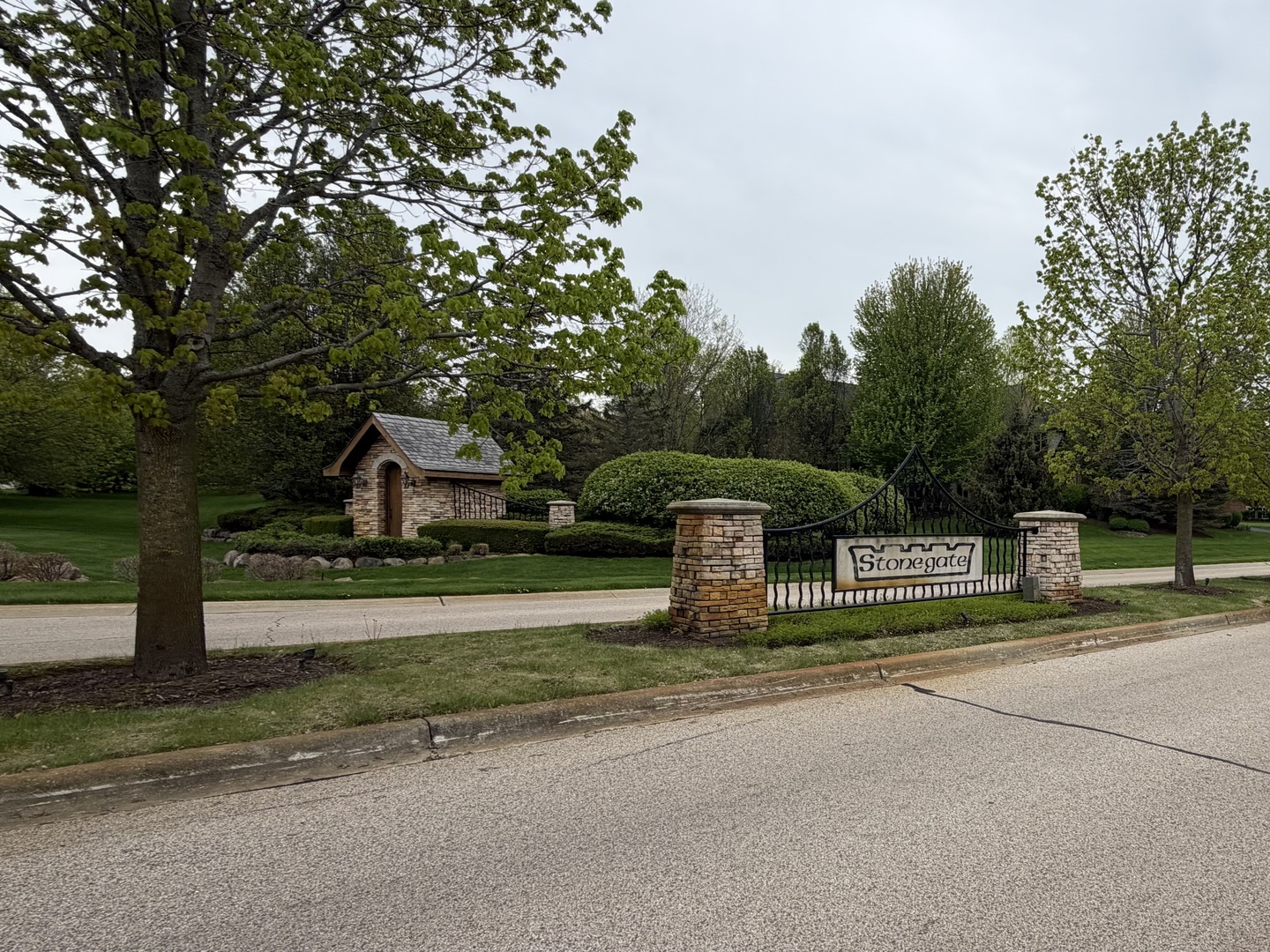 7010 Wildflower Court, Spring Grove, IL