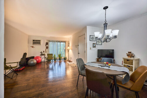 148 Dunteman Drive #302, Glendale Heights, IL