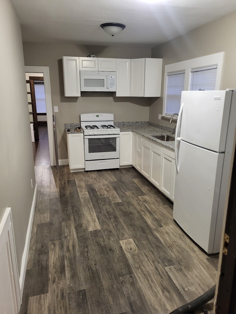 310 Whittier Avenue #2, Joliet, IL
