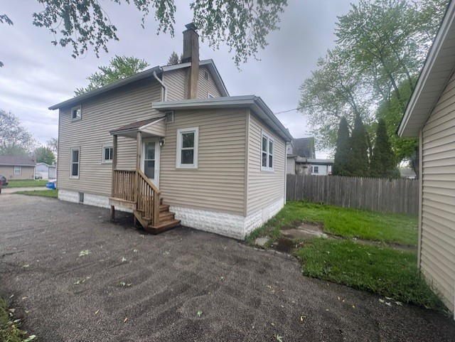 838 Spruce Street, Aurora, IL