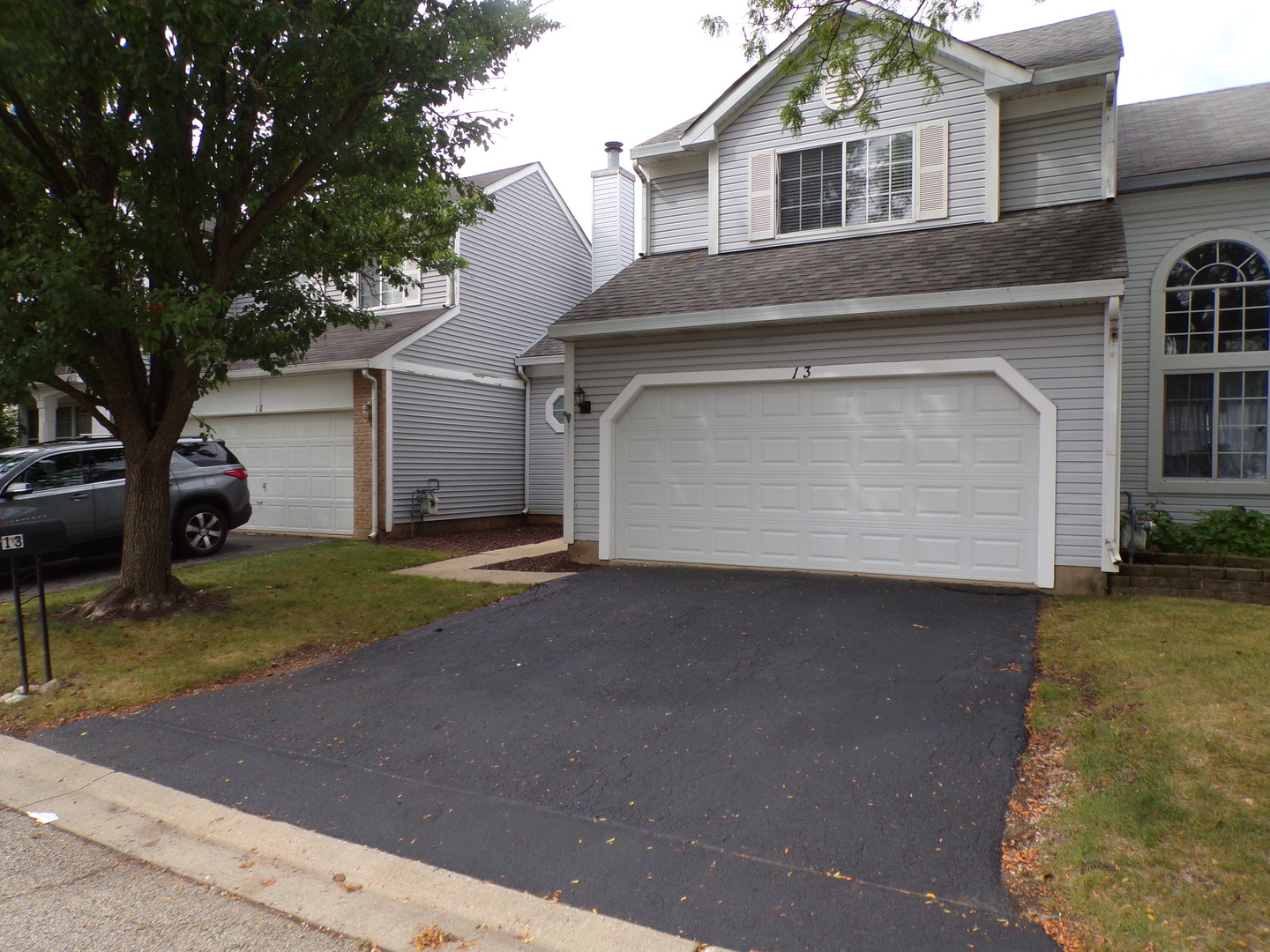 13 Redbud Court, Lake In The Hills, IL