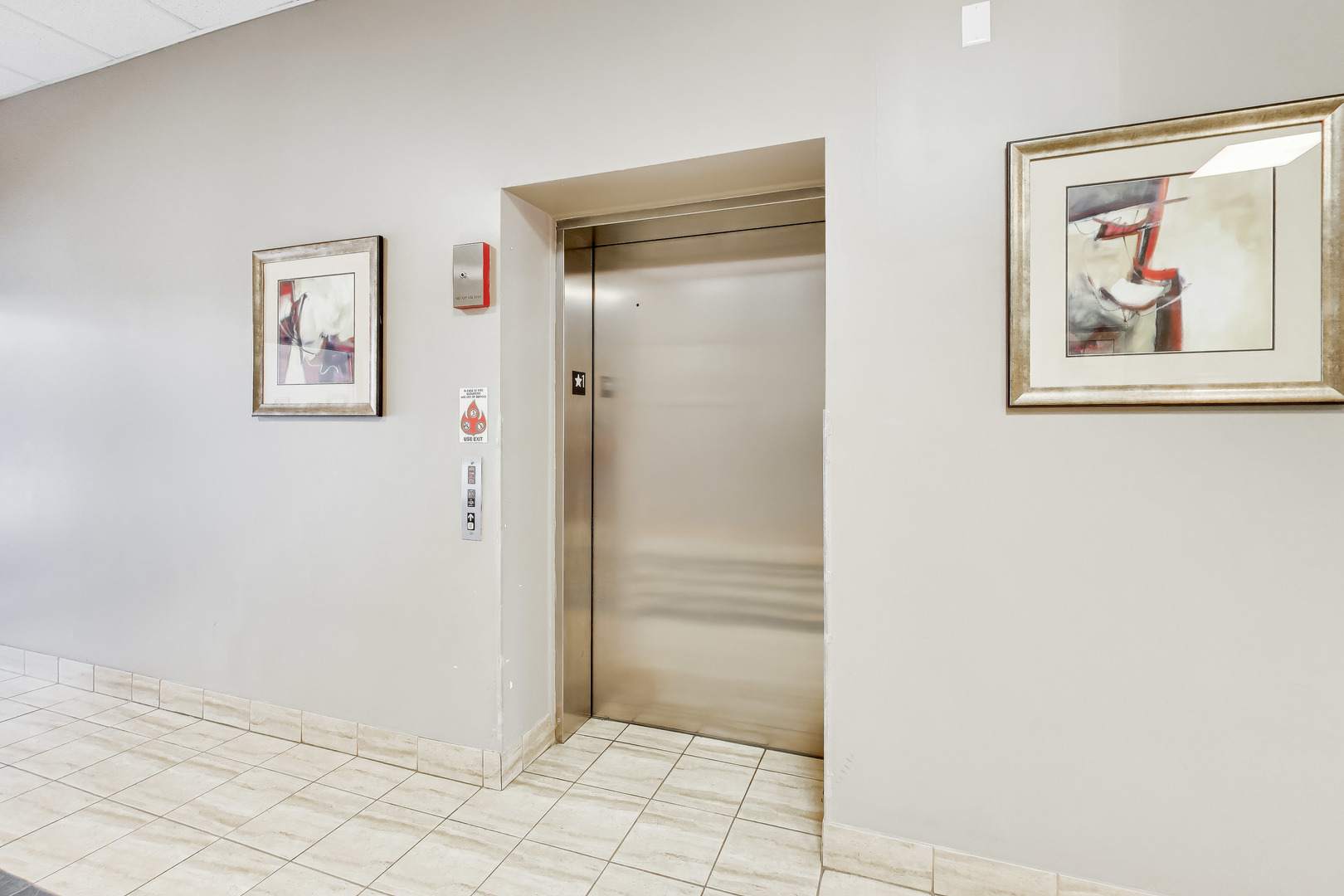 7509 Madison Street #B3, Forest Park, IL