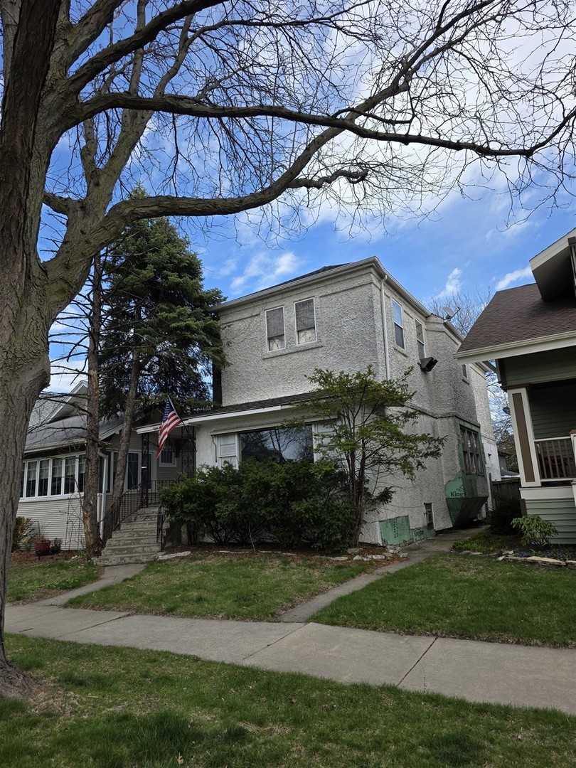828 N Ridgeland Avenue, Oak Park, IL
