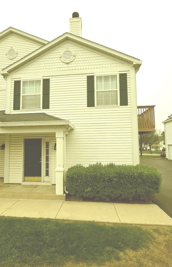 769 Hobart Drive #C, South Elgin, IL