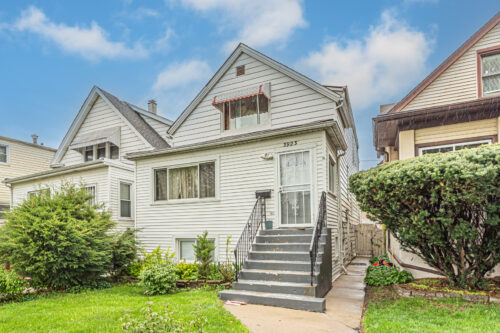 3923 N Newcastle Avenue, Chicago, IL