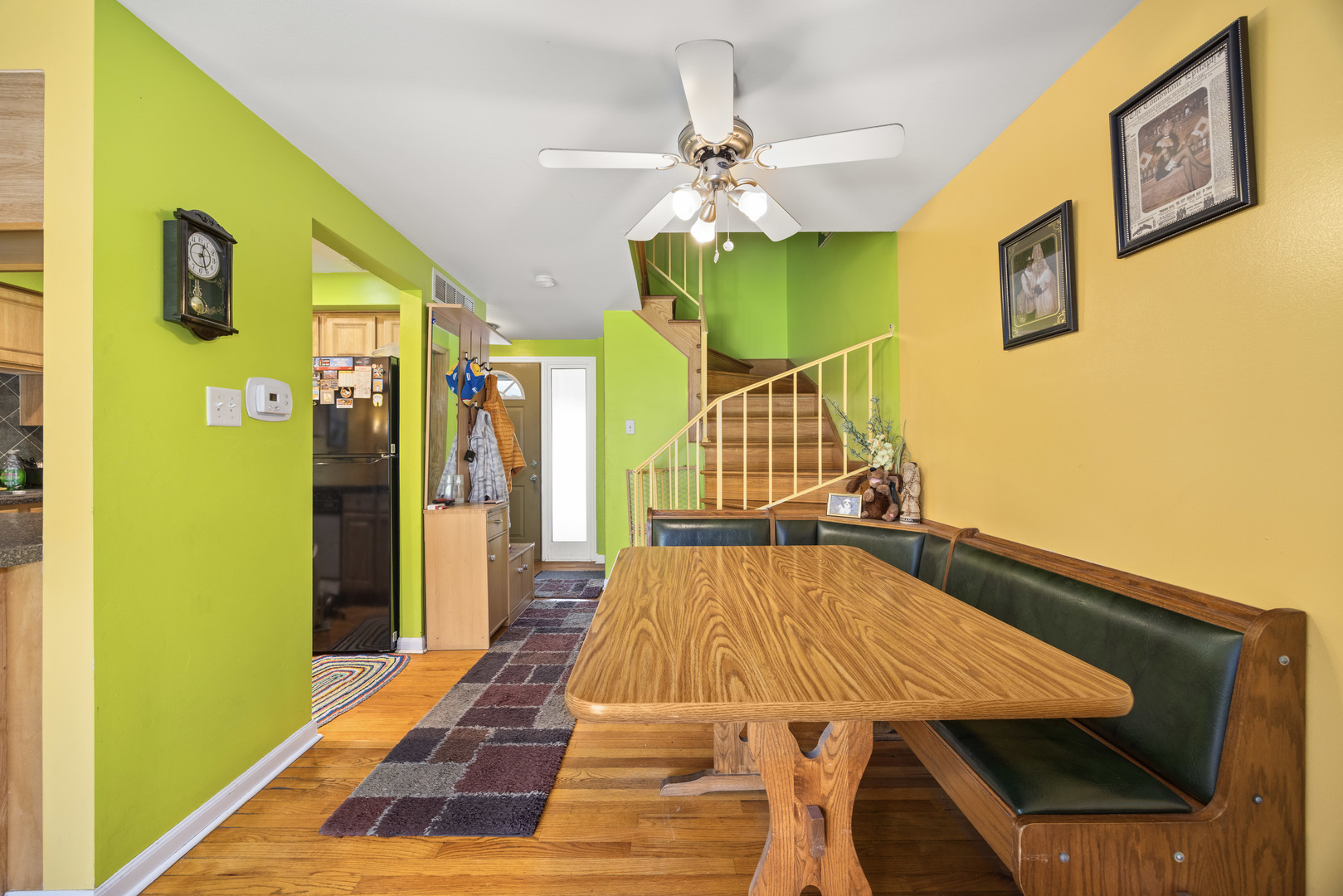 19 Cour Madeleine, Palos Hills, IL