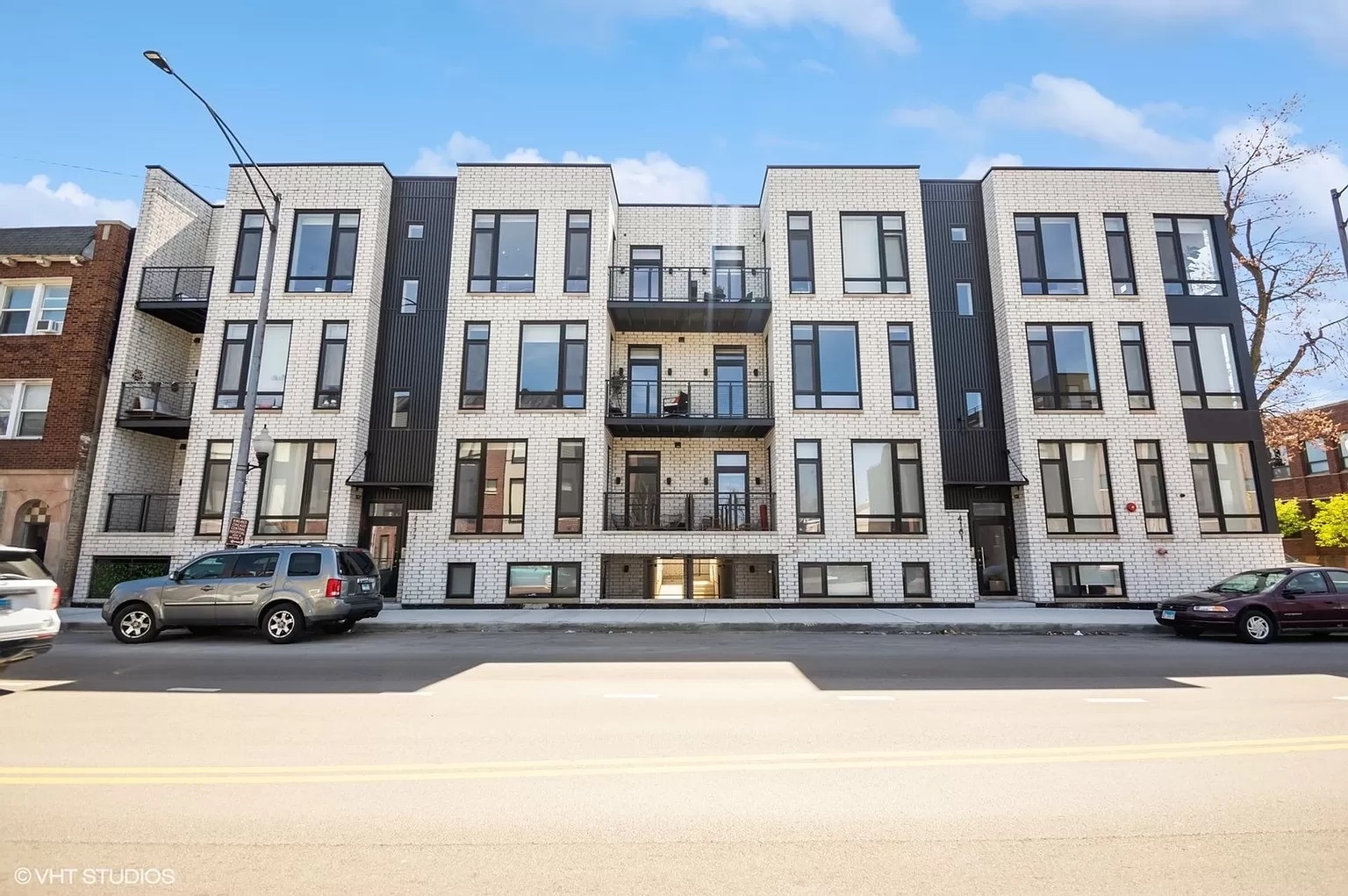4177 W Belmont Avenue #002, Chicago, IL