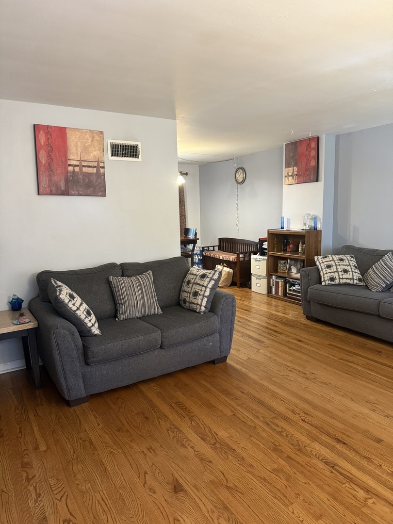 12 Gibson Road, Park Forest, IL